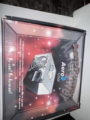 Aero Power / Power Supply/ Aero Cool / Black/ Silver Line