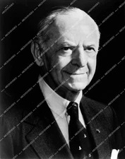 crp-63691 circa 1980 Dr Armand Hammer Foundation arranges Italian Renaissance pa