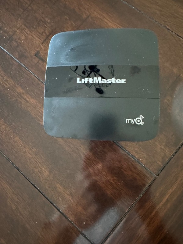 Chamberlain 819LMB MYQ HOME BRIDGE (Apple HomeKit Bridge)