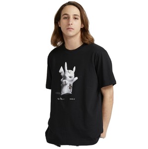 uniqlo daniel arsham x pokémon