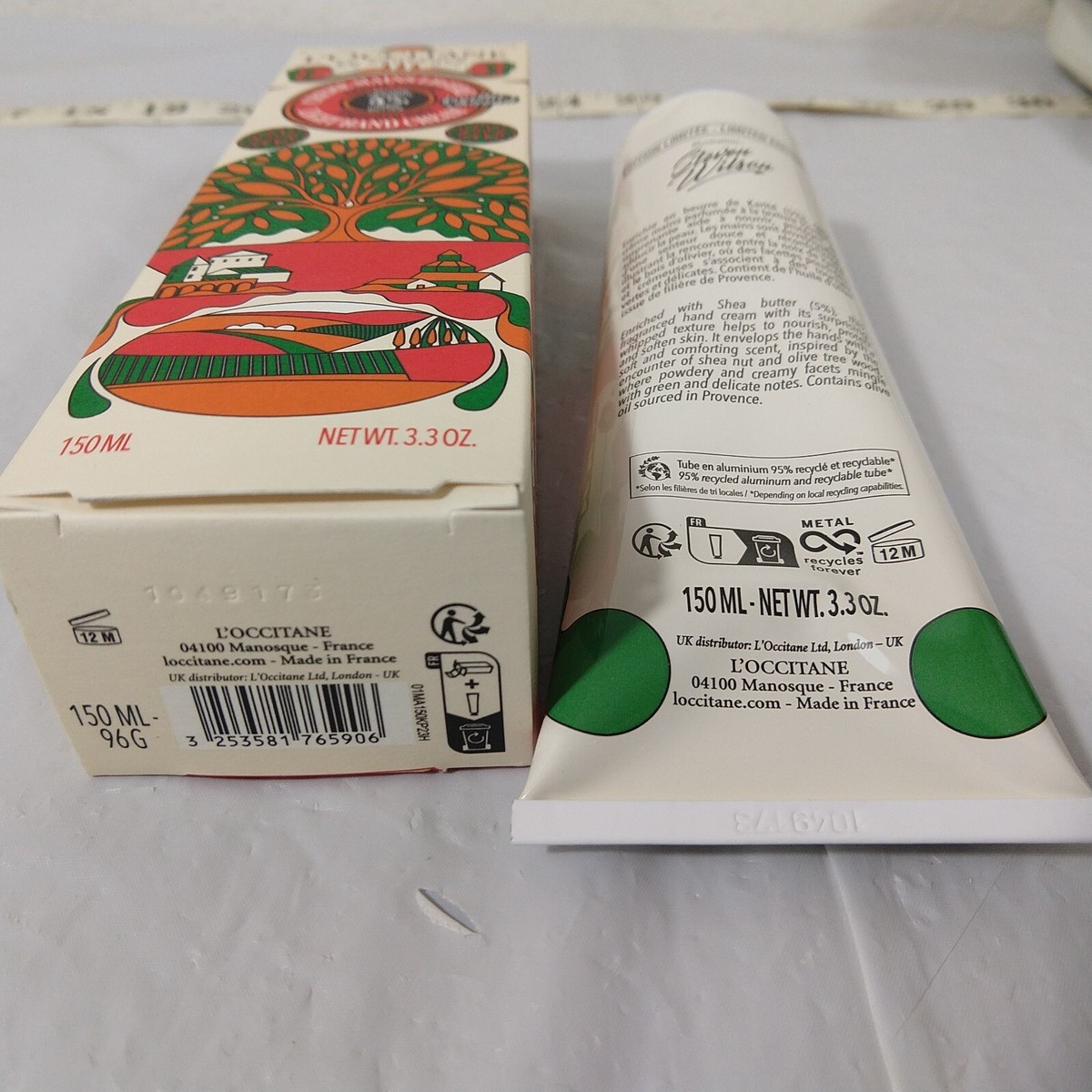 L'occitane Limited Edition Powdered Shea Light Hand Cream 150ML NIB L'occitane Limited Edition Powdered Shea Light Hand Cream 150ML NIB