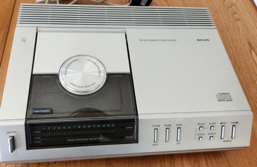 premier lecteur cd philips