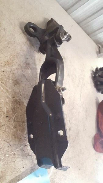 00-07 Chevrolet Monte Carlo Impala LH Puntal Montaje Motor Elevador Soporte Trasero 3.4 3.5 Foto 2 de 4