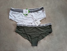 Lot 2 shorty Neufs, 42/44
