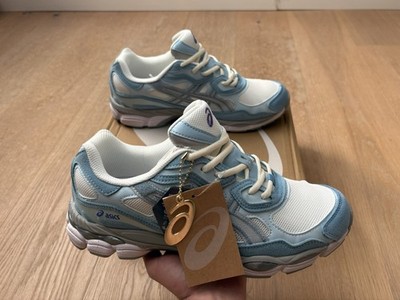 ASICS Gel Sneaker Creme Größe 44 Hellblau/ Weiß mit Karton Top Zustand Wie Neu