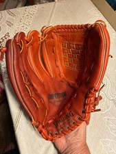 DWIGHT GOODEN LG SPALDING LHT COMPETITION FASTBACK BASEBALL GLOVE 42-750, MINT 