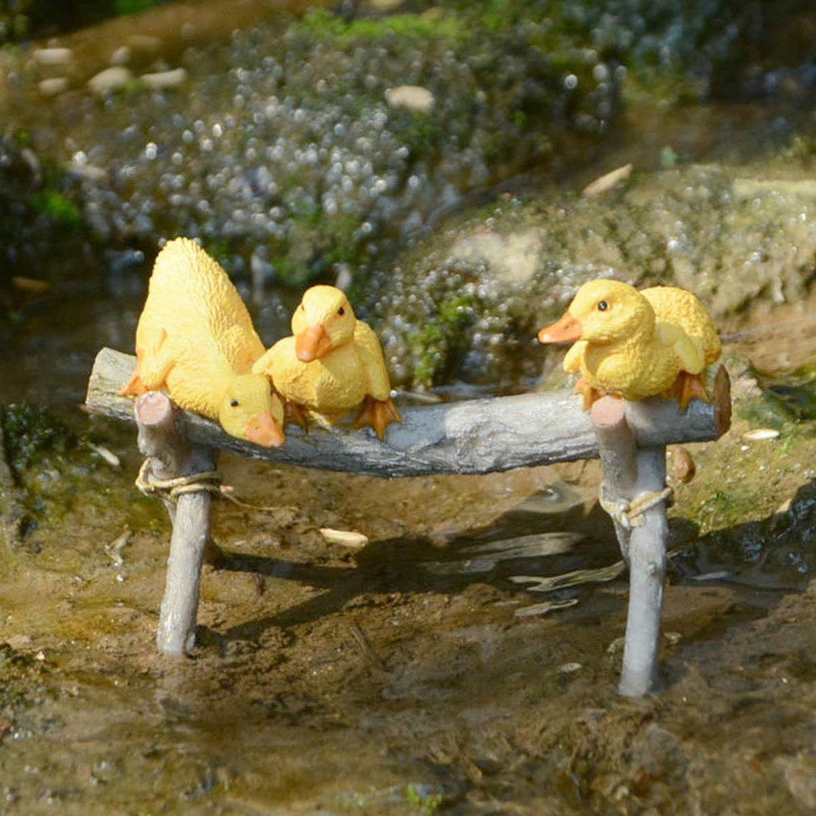 Duck Statue on Branch Indoor Outdoor Decor Cute Art Crafts Little Duck Figurine