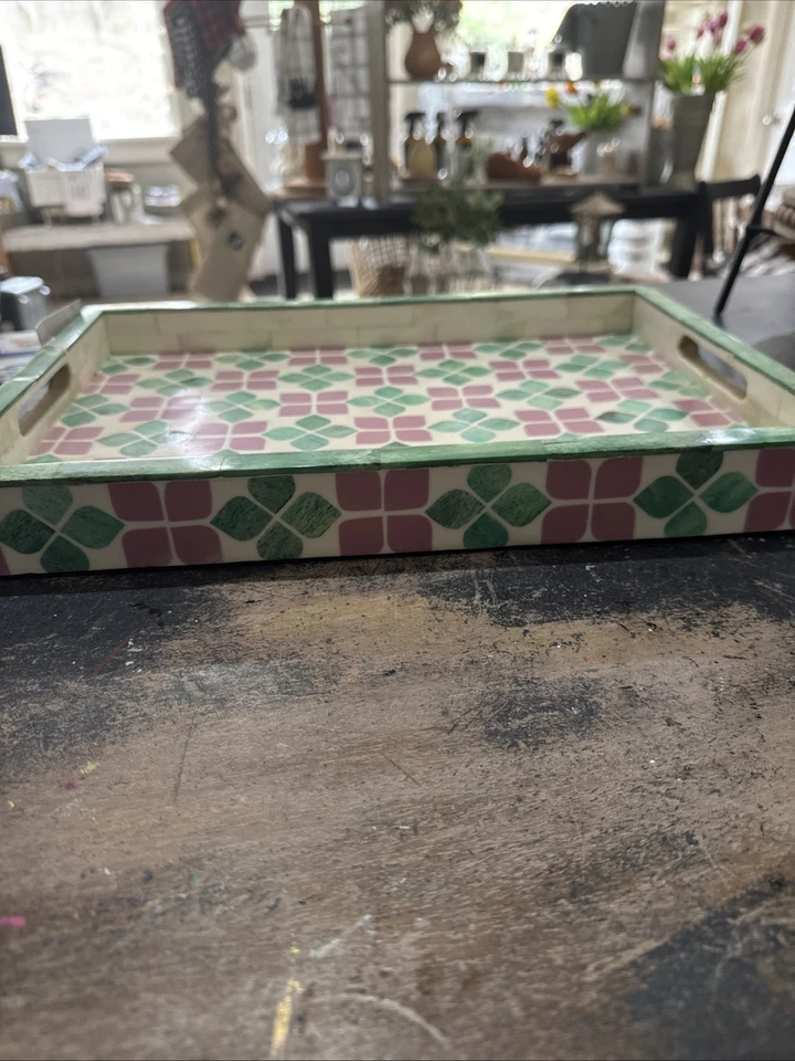 Bandeja hecha a mano rosa y verde - por Mela Artisans Foto 4 de 4