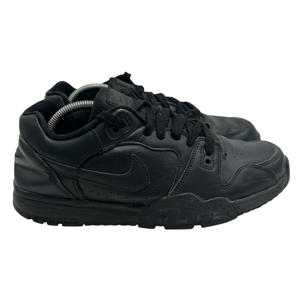 Preços baixos em Nike Air Cross Trainer Low Triple Black | eBay