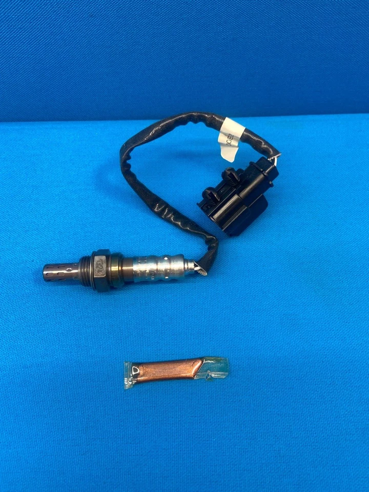 Bosch 13710 Oxygen Sensor For 2001-2002 Chrysler Dodge Caravan Voyager - Image 3 of 3