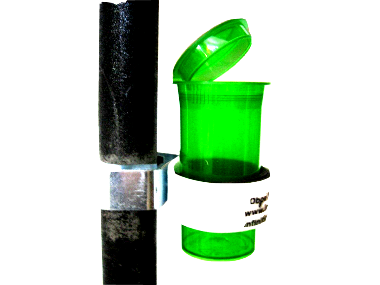 Oboe Bassoon 1.5 oz. Green Reed Soaking Cup with Filp Top Lid & Stand