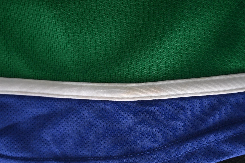 CAMISETA DE HOCKEY NHL VANCOUVER CANUCKS TALLA M MUJER SEDIN #33 Foto 4 de 4