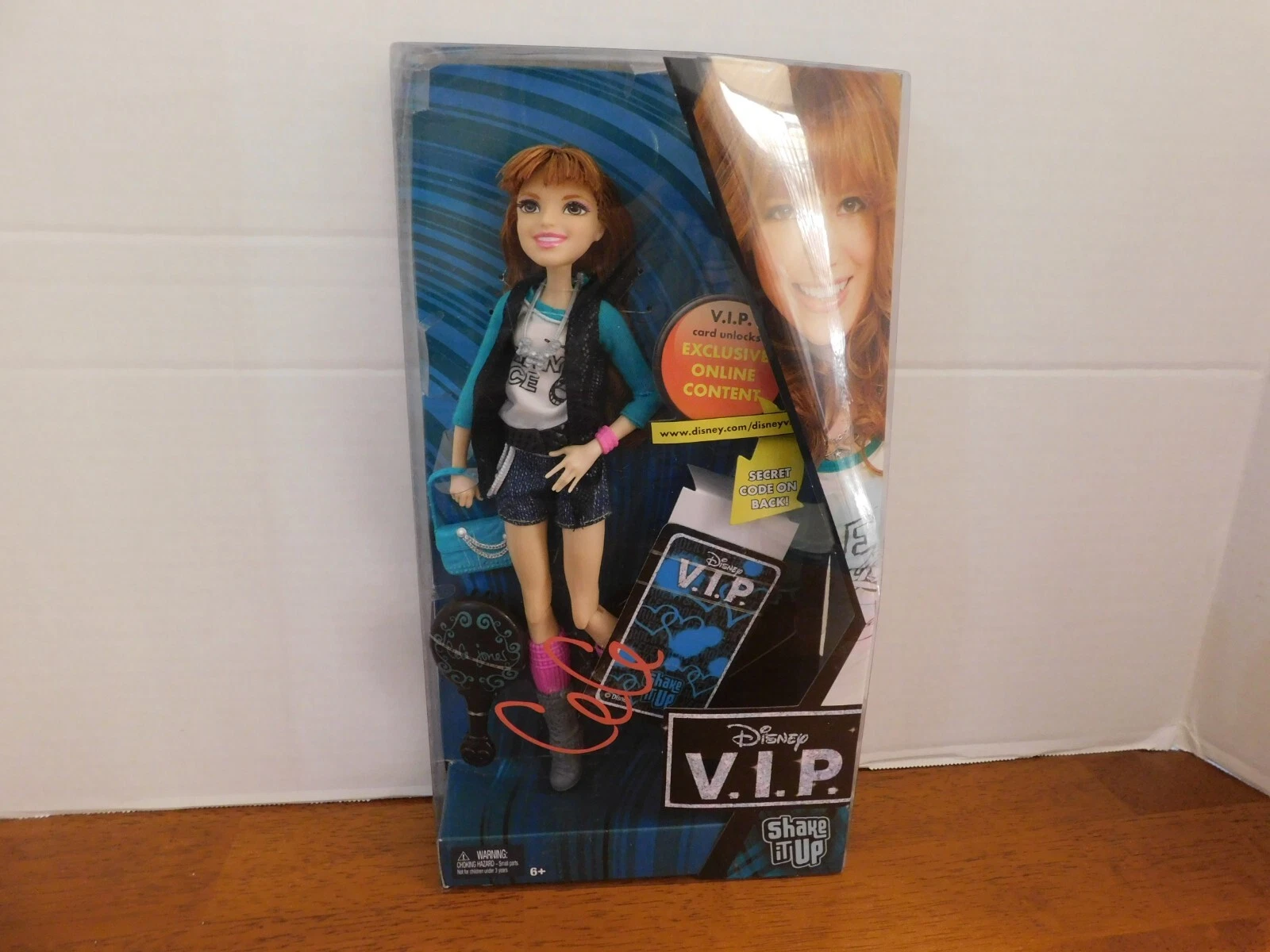 Disney V.I.P VIP Bella Thorne Cece Jones Shake It Up 2ND VERSION SHORTS NEW
