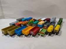 Thomas  Friends TOMY Plarail Trackmaster Freight Car Set Lot 100 Tain Engine