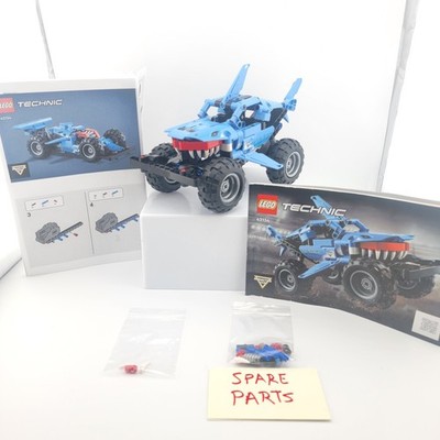 LEGO TECHNIC 2 in 1 Build Monster Jam Megalodon (42134) COMPLETE + Spare Parts!!