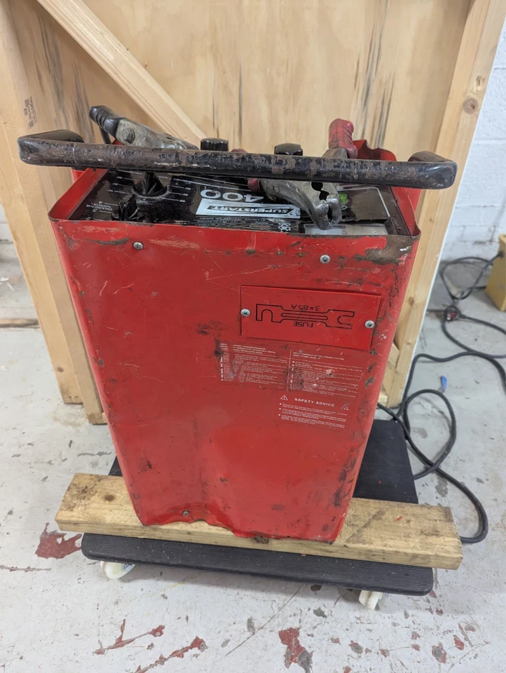 Sealey Superstart 400 heavy duty battery charger and starter - Image 3 of 4