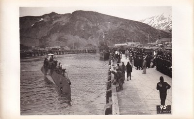 Original WWII Navy Photo SUBMARINE RETURN After SINKING 5 JAPANESE SHIPS 745