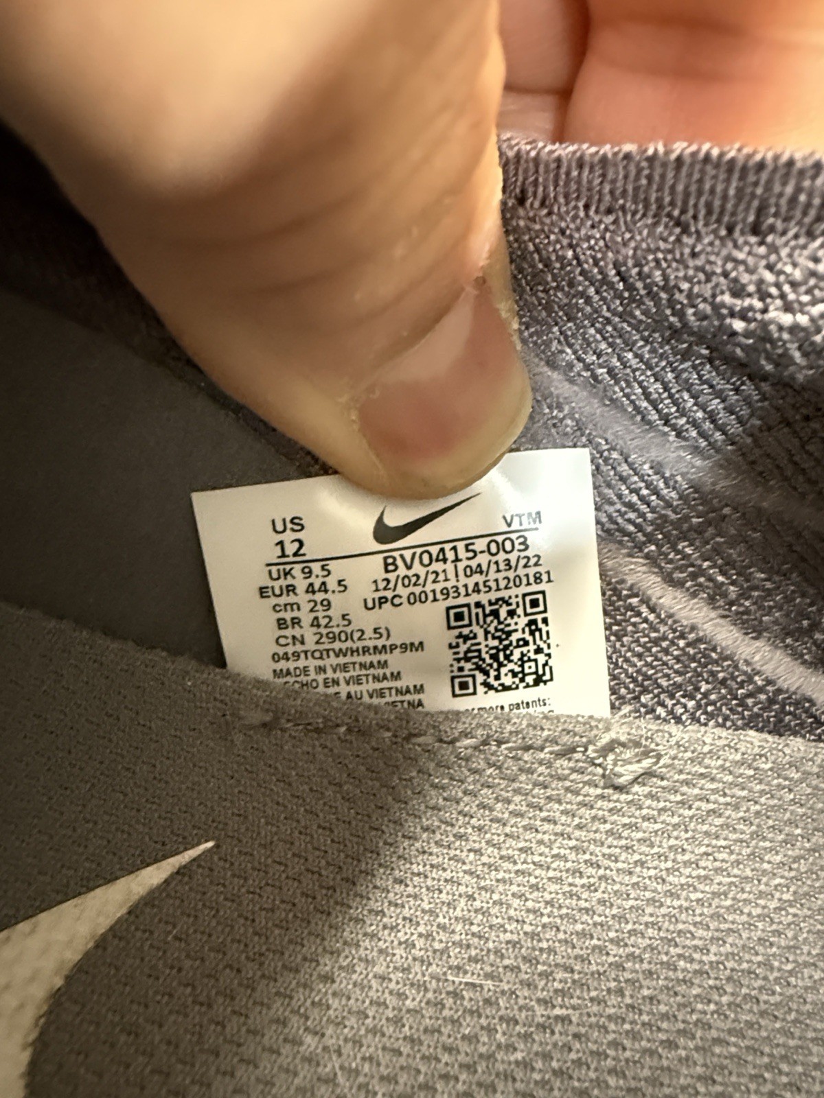 Nike Epic Phantom React, Flying Net Wolf Gray Run… - image 8