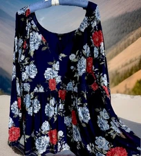 Torrid Top 1 Blue Floral Stretch Mesh Whimsigoth Fairycore Babydoll Shirt Blouse