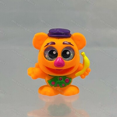 Disney Doorables: The Muppets Black Light Series | Fozzie Figure | Mini Peek