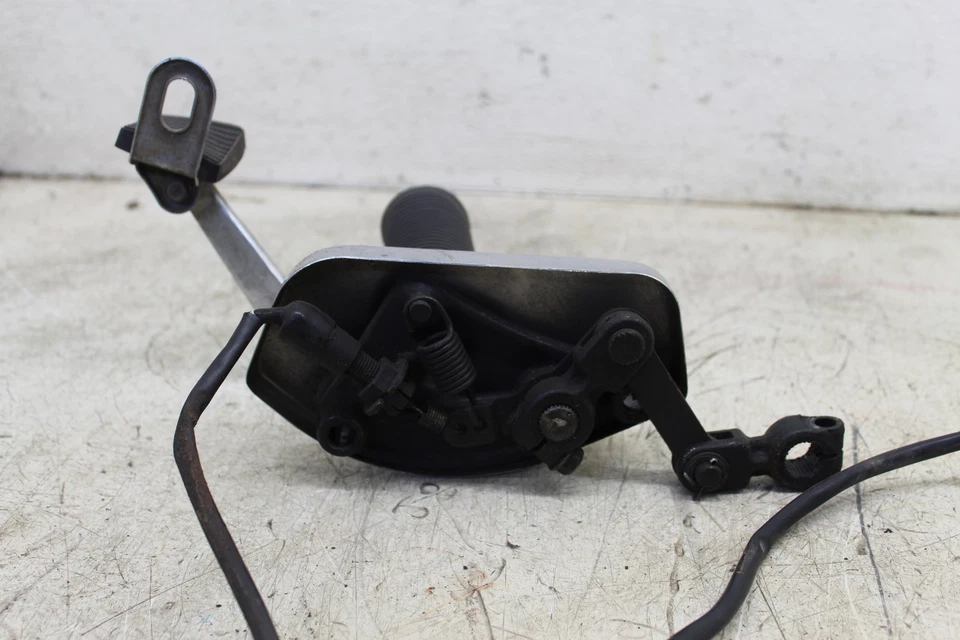 Kawasaki Vulcan 88 1993 pedal de freno trasero derecho K13 Foto 4 de 4