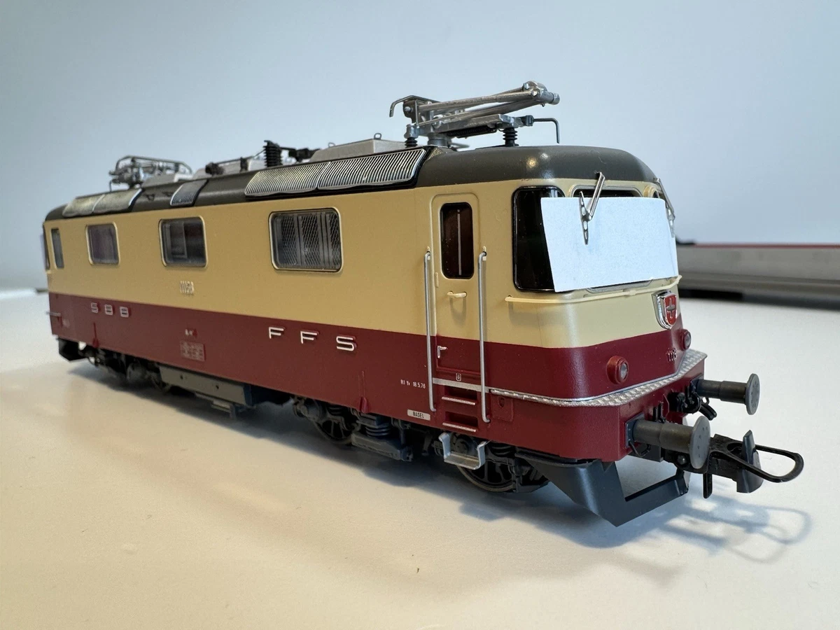 Locomotive électrique Roco BB9300 TEE Le Rhodanien 63547 - Édition 2, Neuve Et Rare