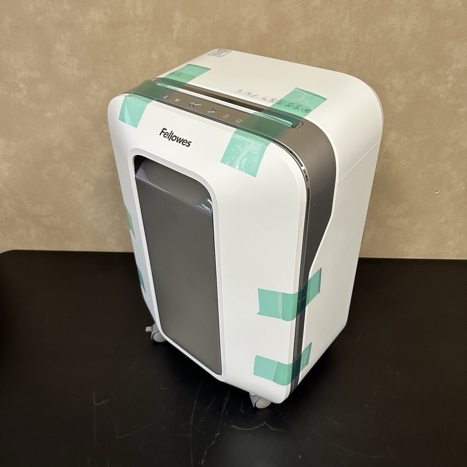 FELLOWES | Powershred LX200 Micro-Cut Shredder | White