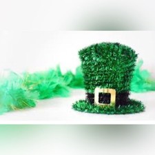 St. Patrick’s Day Green Leprechaun Hat Decor