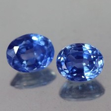 0.88CT GORGEOUS VVS PAIR OVAL HEATED ONLY THAILAND BLUE SAPPHIRE NATURAL
