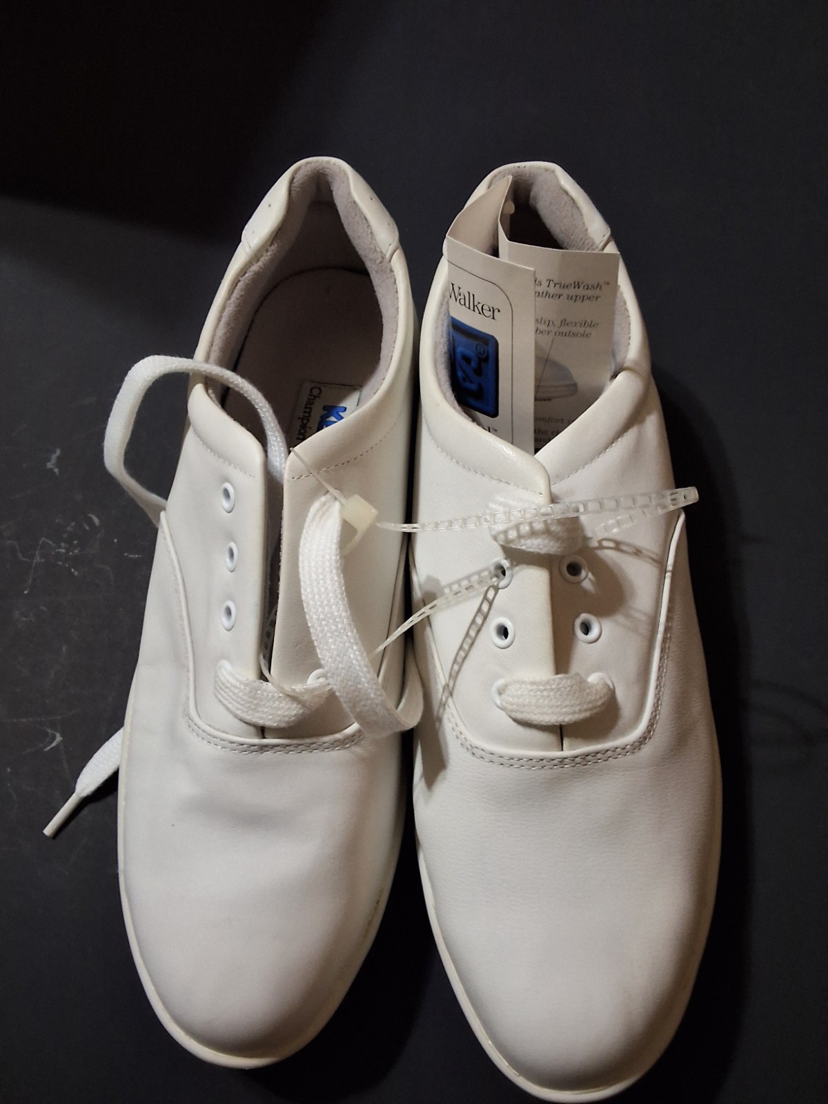 WOMEN'S KEDS CHAMPION WALKER LEATHER SNEAKERS SIZE 7.5 M NEW No Box VTG 1990'S