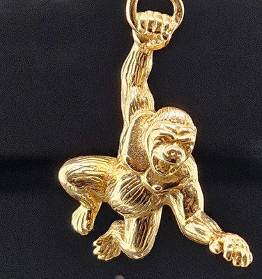 14K Gold SWINGING CHIMPANZEE MONKEY Charm Pendant 3D Gorilla Vintage 8 Grams