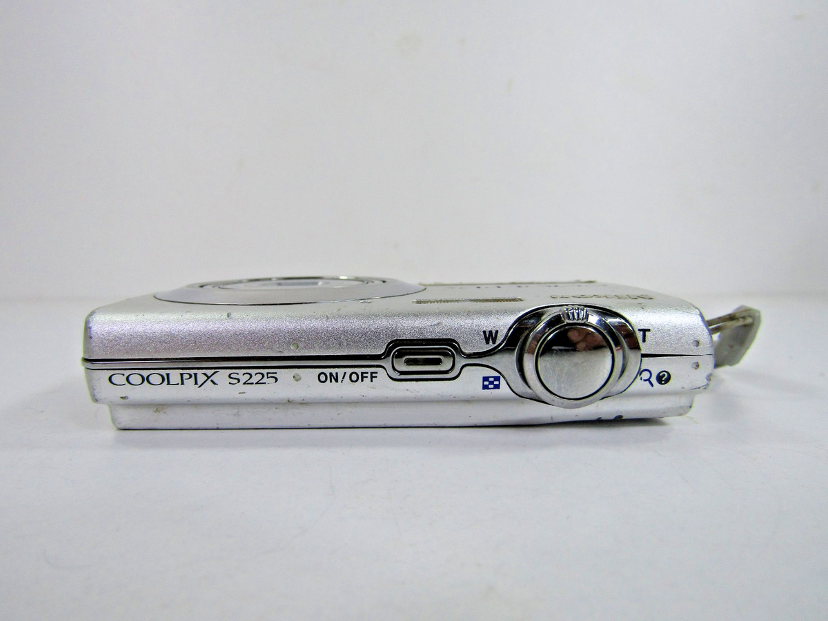 Nikon COOLPIX S225 10.0MP Digital Camera | eBay