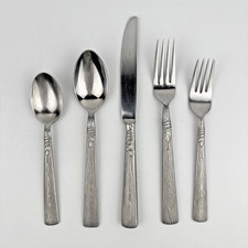 Pfaltzgraff NATUREWOOD Stainless Leaves Wood ...