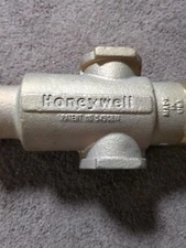 Honeywell #PV-125, Home-Resideo SuperVent  (Bronze Body Only) - 1-1/4" FNPT