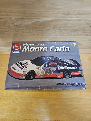 AMT ERTL Western Auto #17 CHEVY MONTE CARLO #8404 Darrell Waltrip Open Box COMPL