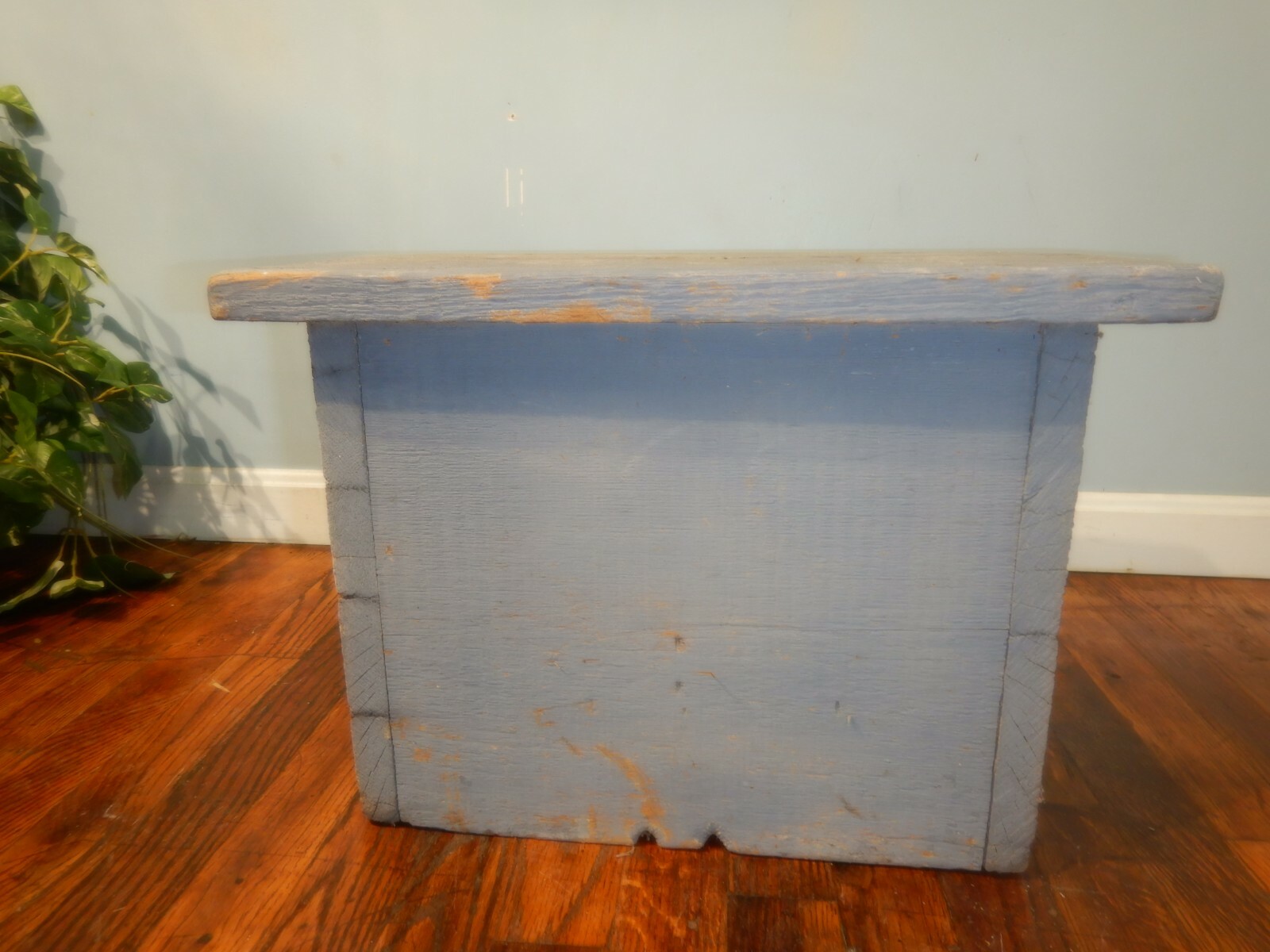 Picture 3 of 8