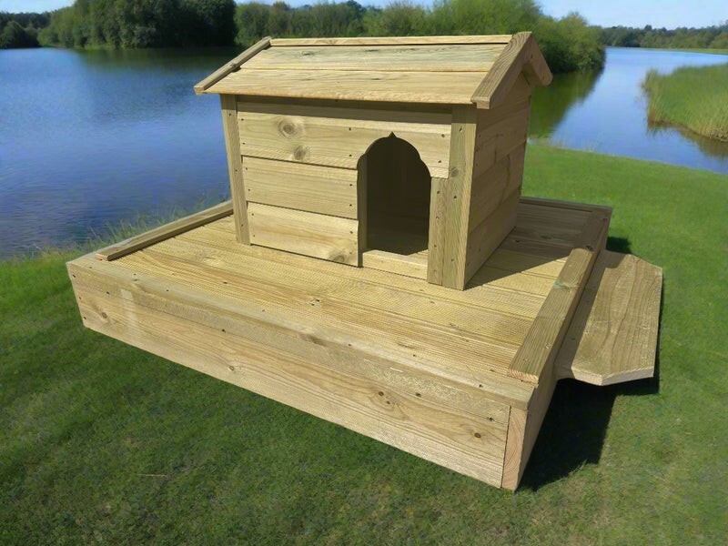 Floating Duck & Waterfowl House Includes Landing Platforms & Tethering Set