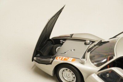 1:18 MINICHAMPS 183646701 Porsche 904 Carrera GTS Japanese GP 1964