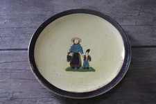 CERENNE VALLAURIS ASSIETTE DÉCOR PERSONNAGE, CÉRAMIQUE VERNISSÉE 20,2 cm