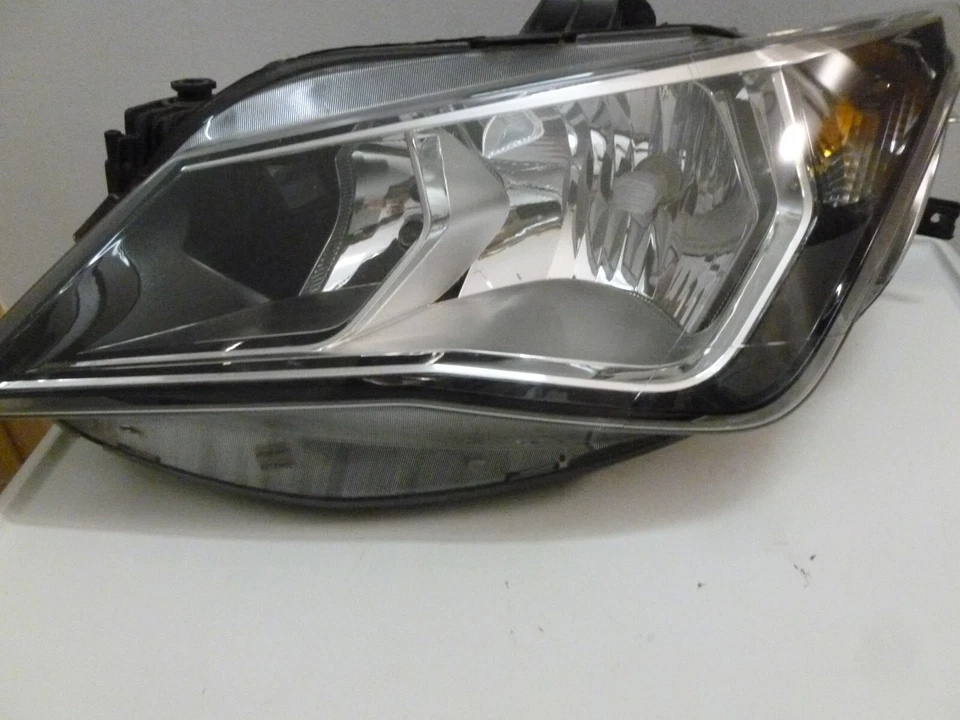 Original SEAT IBIZA Frontscheinwerfer Links 6J1941005F - Bild 2 von 4