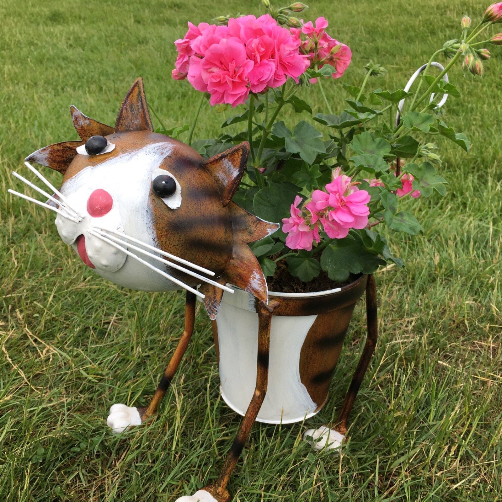NODDING METAL CAT PLANTER OUTDOOR POT GARDEN ORNAMENT WITH SPRINGY TAIL