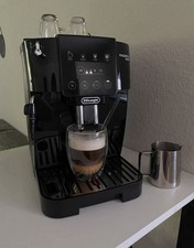 Kaum benutzter Kaffeevollautomat De’Longhi Magnifica S