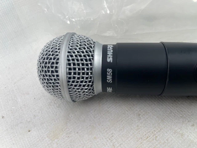 Shure SM 58 Wireless Microphone UT2 New - Image 3 of 4