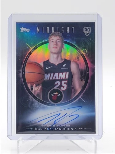 KASPARAS JAKUCIONIS 2025-26 TOPPS MIDNIGHT OIL MARKS ROOKIE RC AUTO Q7018