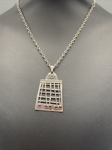 Sterling handcrafted pendant Cabachon garnets 18” Neck chain - Picture 4 of 6