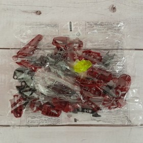 LEGO BIONICLE: Thornatus V9 (8995) Complete Factory Sealed Bags Open Box