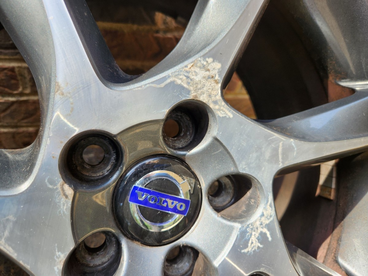 Volvo XC60 Wheel/Rim Portunus 8x18 Wheel 31414812 Ocean Race Set