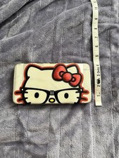 Hello Kitty Clutch Wallet Arrow Pattern