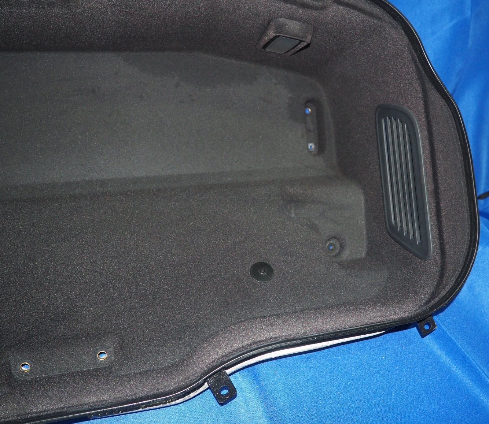 2022-2026 Maserati MC20 MCPura Rear Trunk Storage Compartment OEM Mint Condition