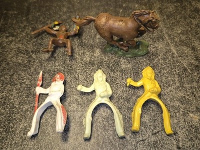 3 Vtg Plastic Native American Indian Figures/1 Warrior W/Spear/1 Horse W/Base